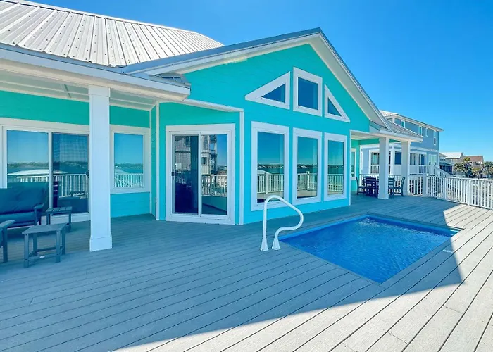 House On The Bay With Private Dock Holiday home *