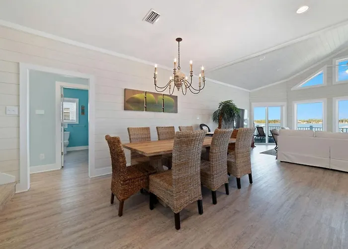 House On The Bay With Private Dock * Gulf Shores